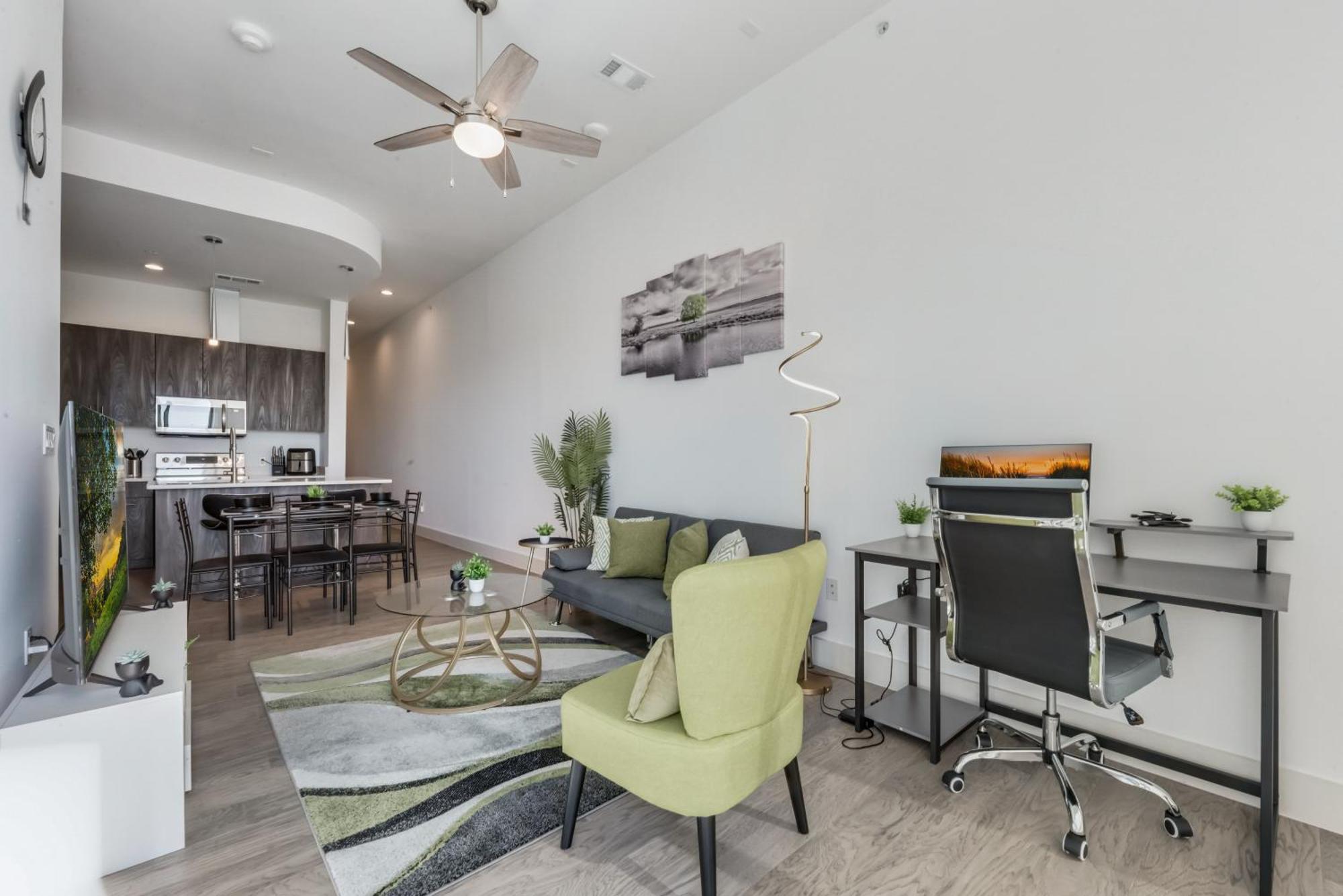 Snappy Loft Style 2Br I Gym I Parking I Workspace Dallas Exterior photo